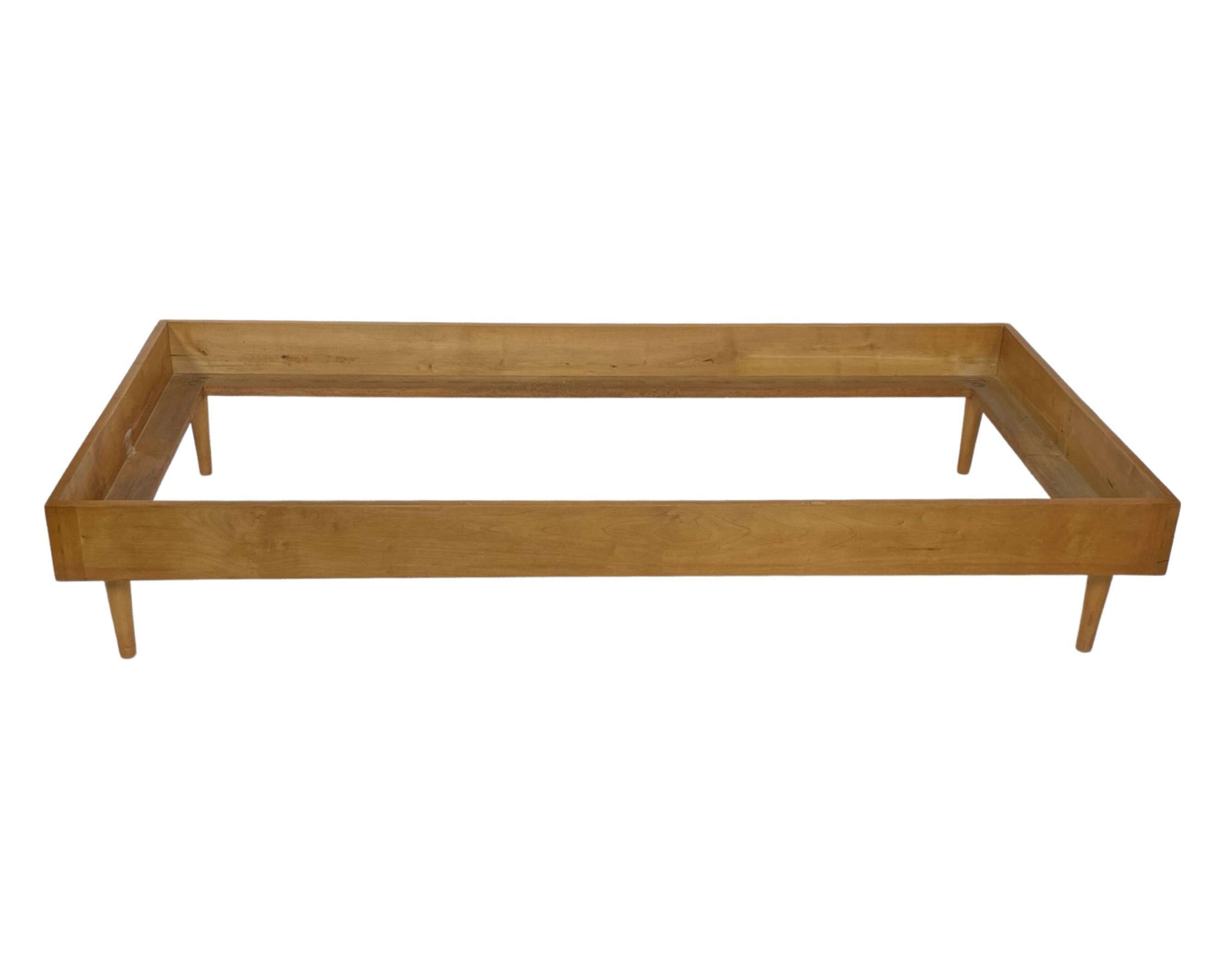 Vintage daybed of the 1960s Netherlands minimalist design in oak