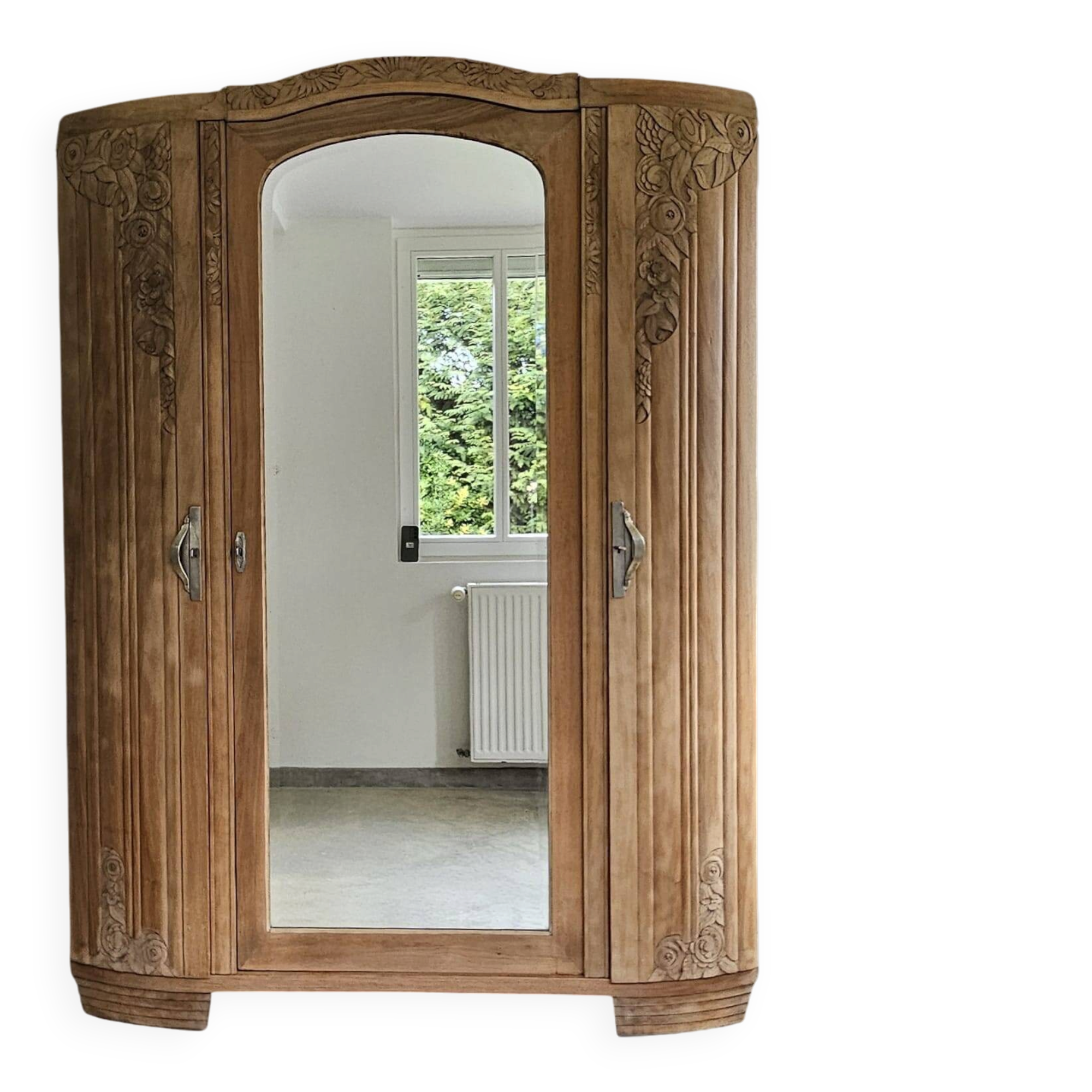 Armoire Art déco, 3 portes, 1 miroir, sablée