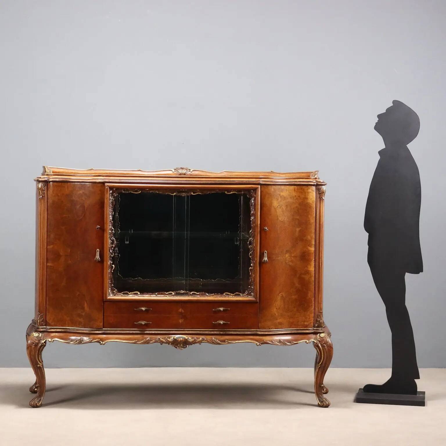 Antique Chippendale-style walnut buffet, Italy, 20th century