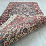 Handmade Heriz Persian rug