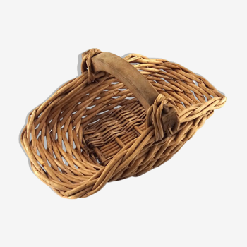 Panier en osier et bois