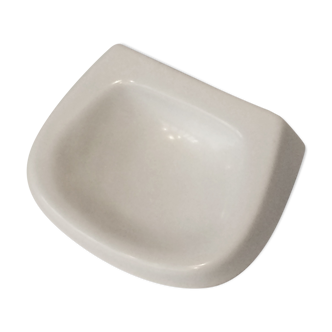 Porcelain trinket bowl 70