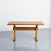 Table à dîner pour les Arcs France vers 1975