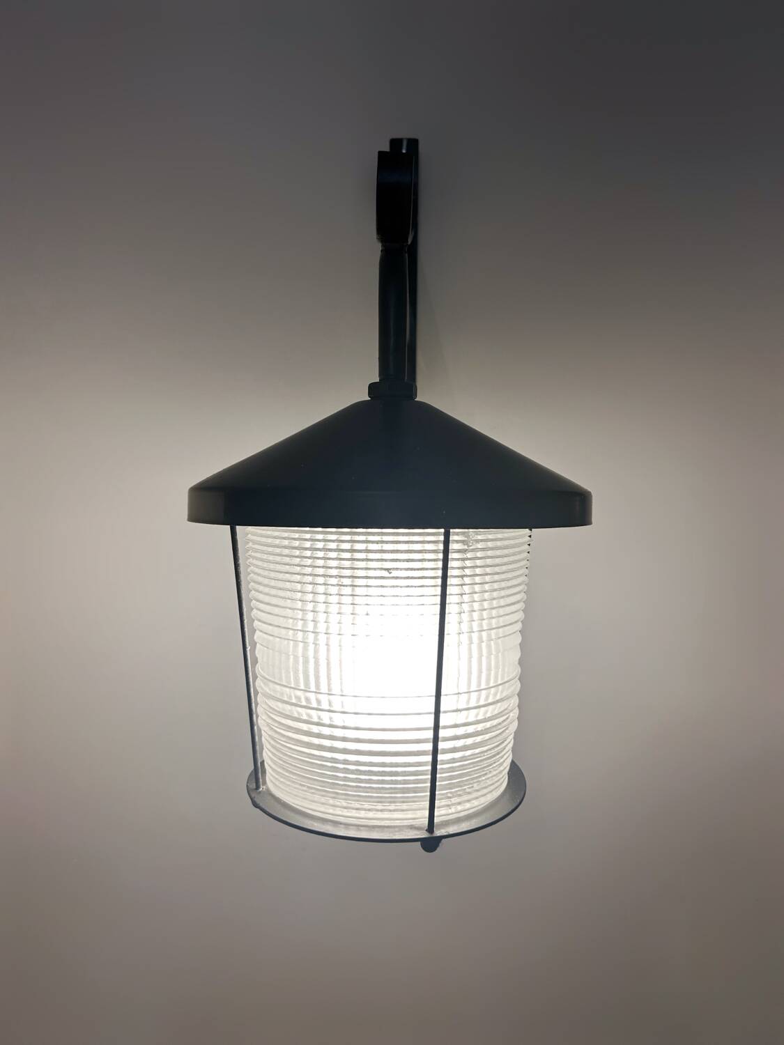 70s holophane garden lantern