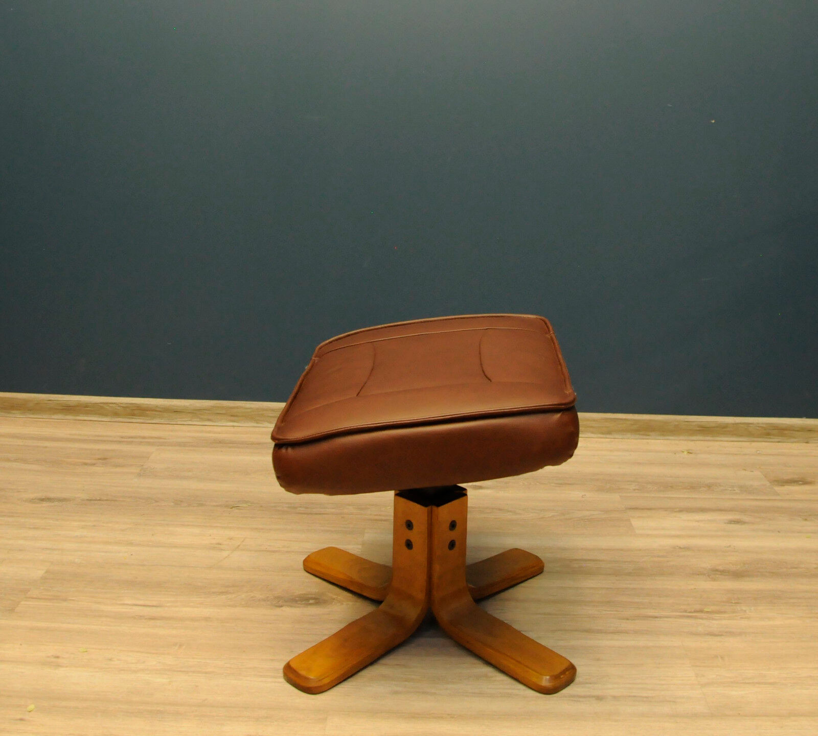 Göte Möbel Seat, Footrest