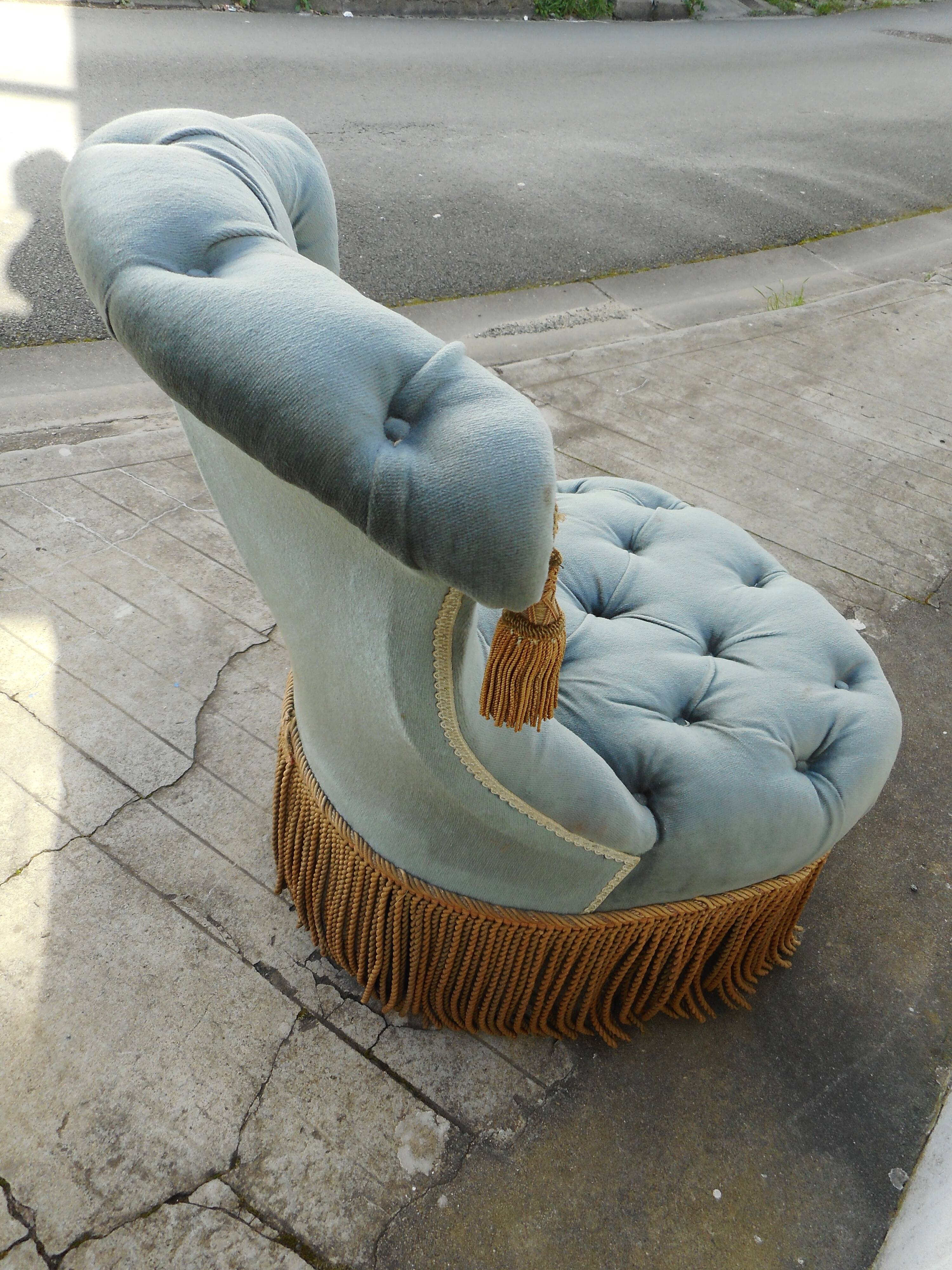 Chair upholstered Toad