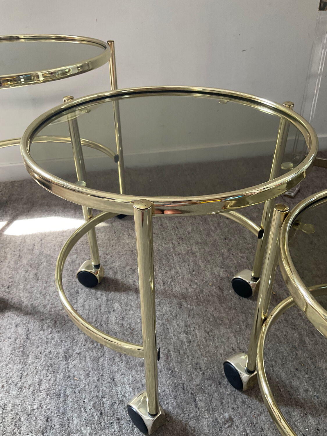 Series of 3 vintage nesting tables from the 70s-80s