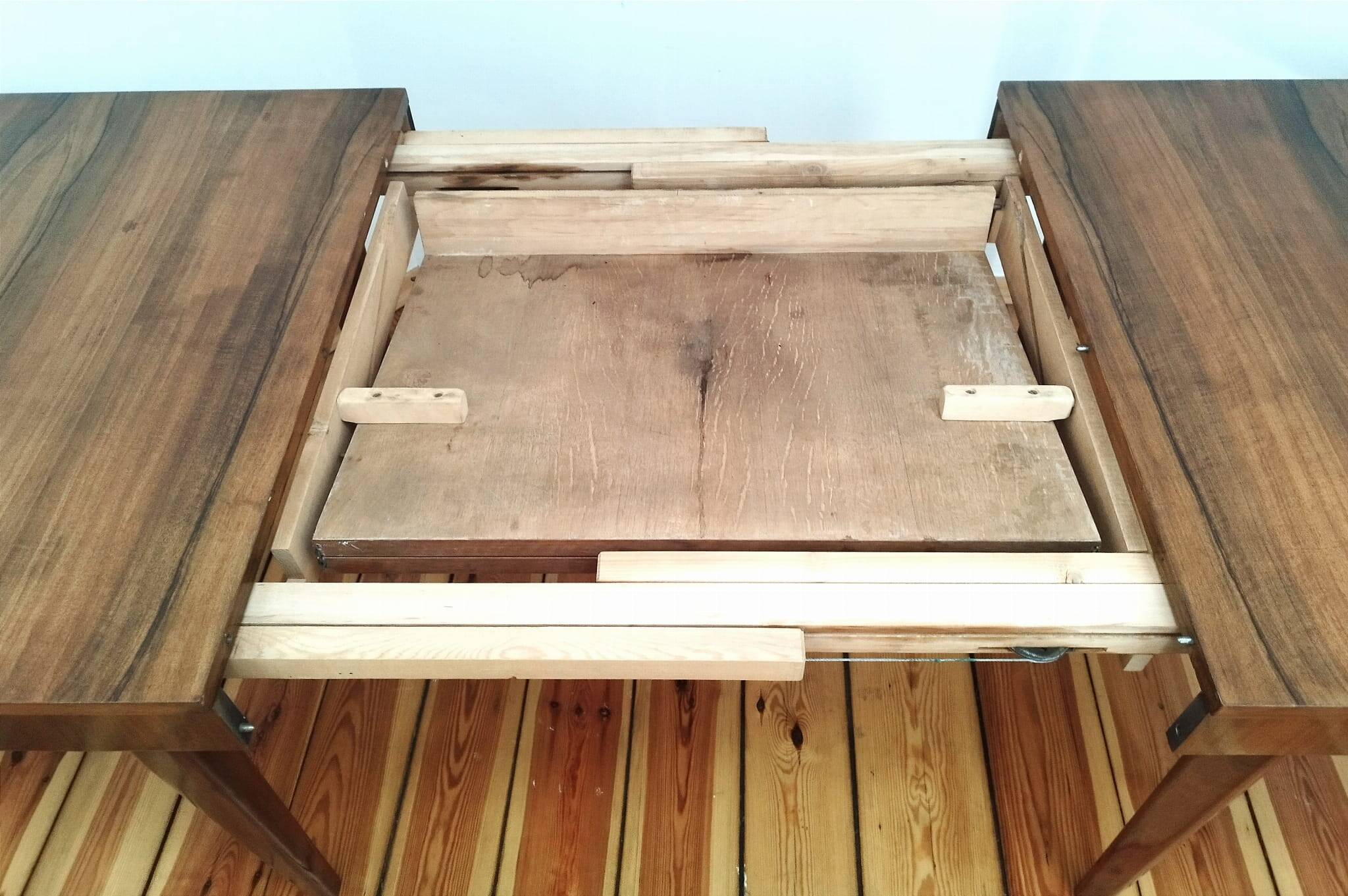 Czech dining table by Jindřich Halabala for Up Závody, 1950s