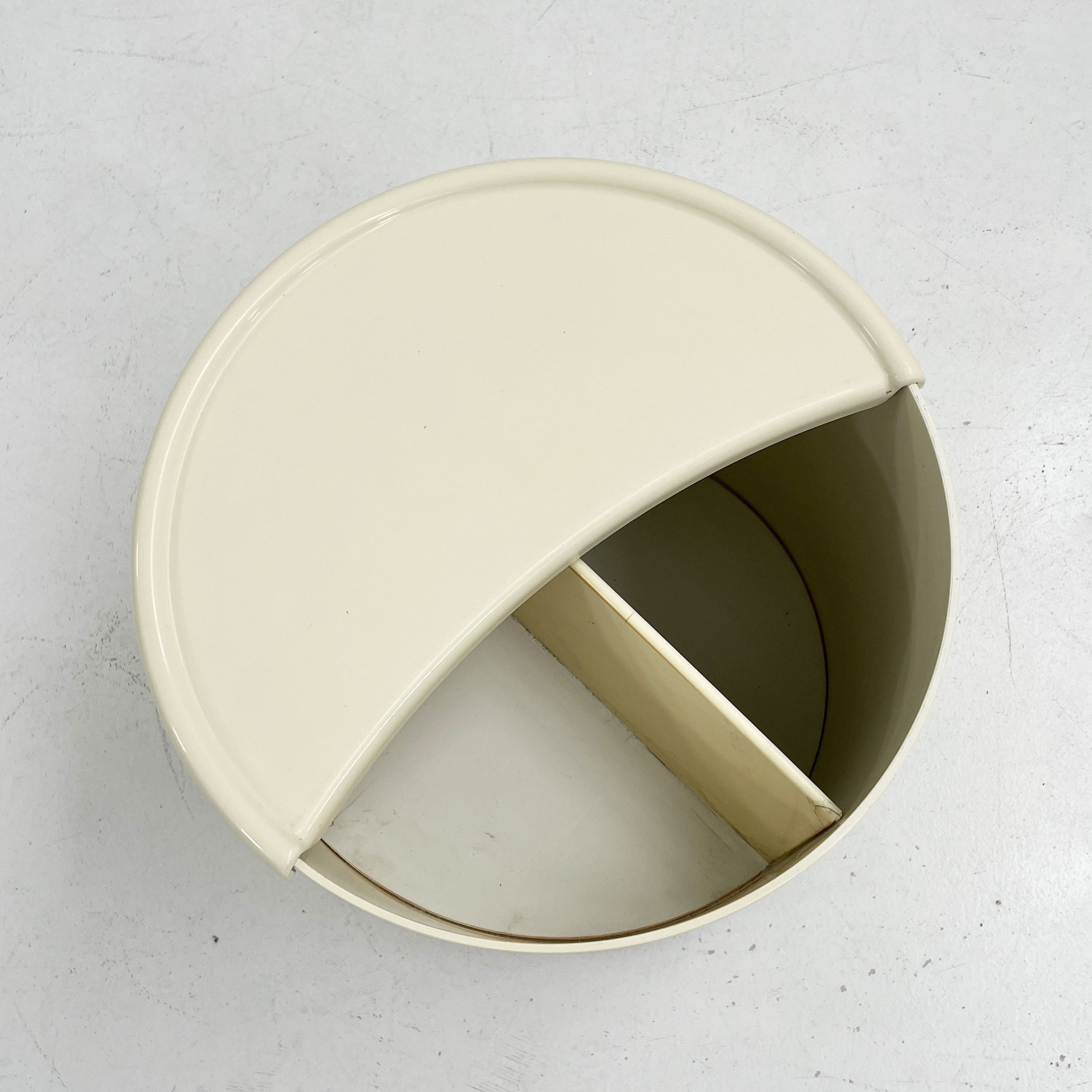 White Robo side table by Joe Colombo for Elco, 1970