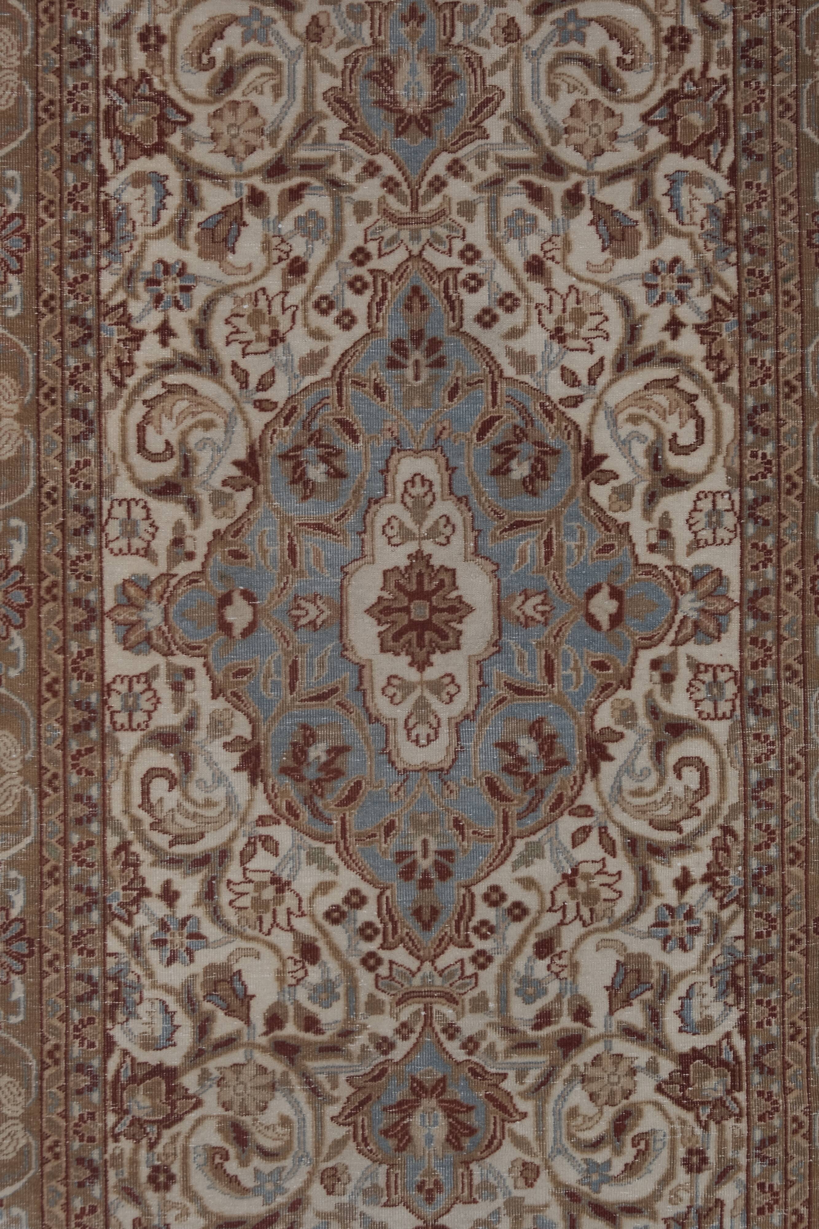 Mid-Century Modern Anatolia Faded Colors Low Pile Rug with Medallion 2'10" X 5'
