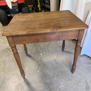 Table bureau