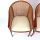 Paire de fauteuils en cannage