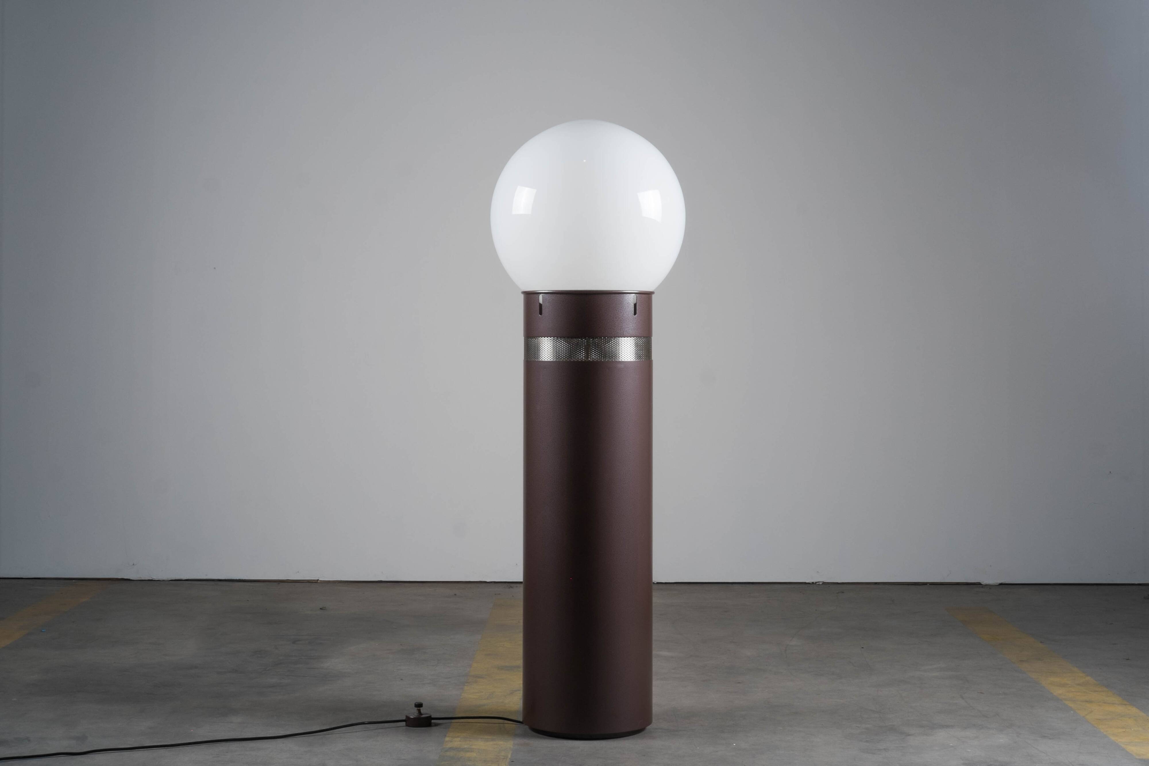 Gae Aulenti - Artemide 'Oracolo' floor lamp