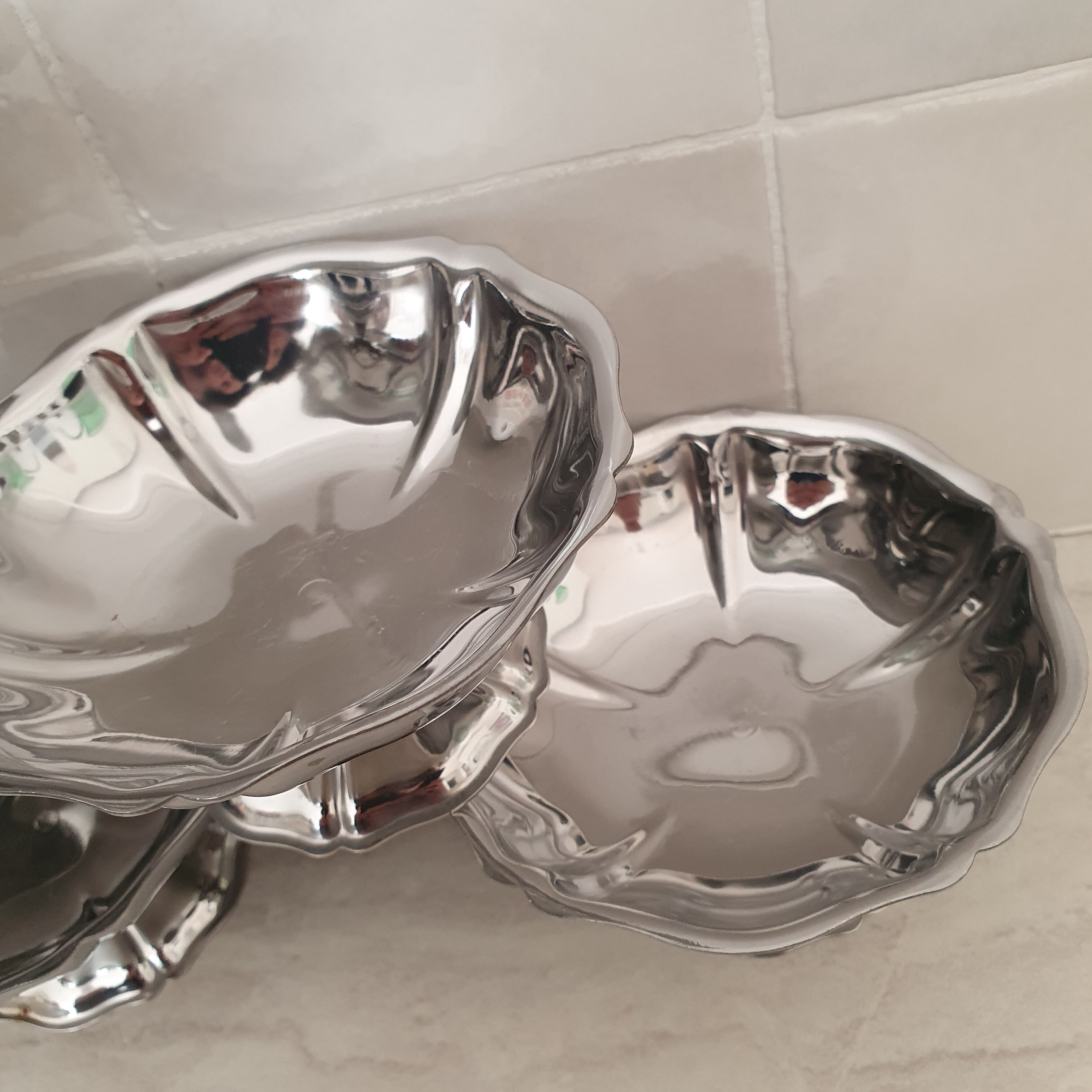 6 dessert bowls by Guy Degrenne in 18/10 stainless steel