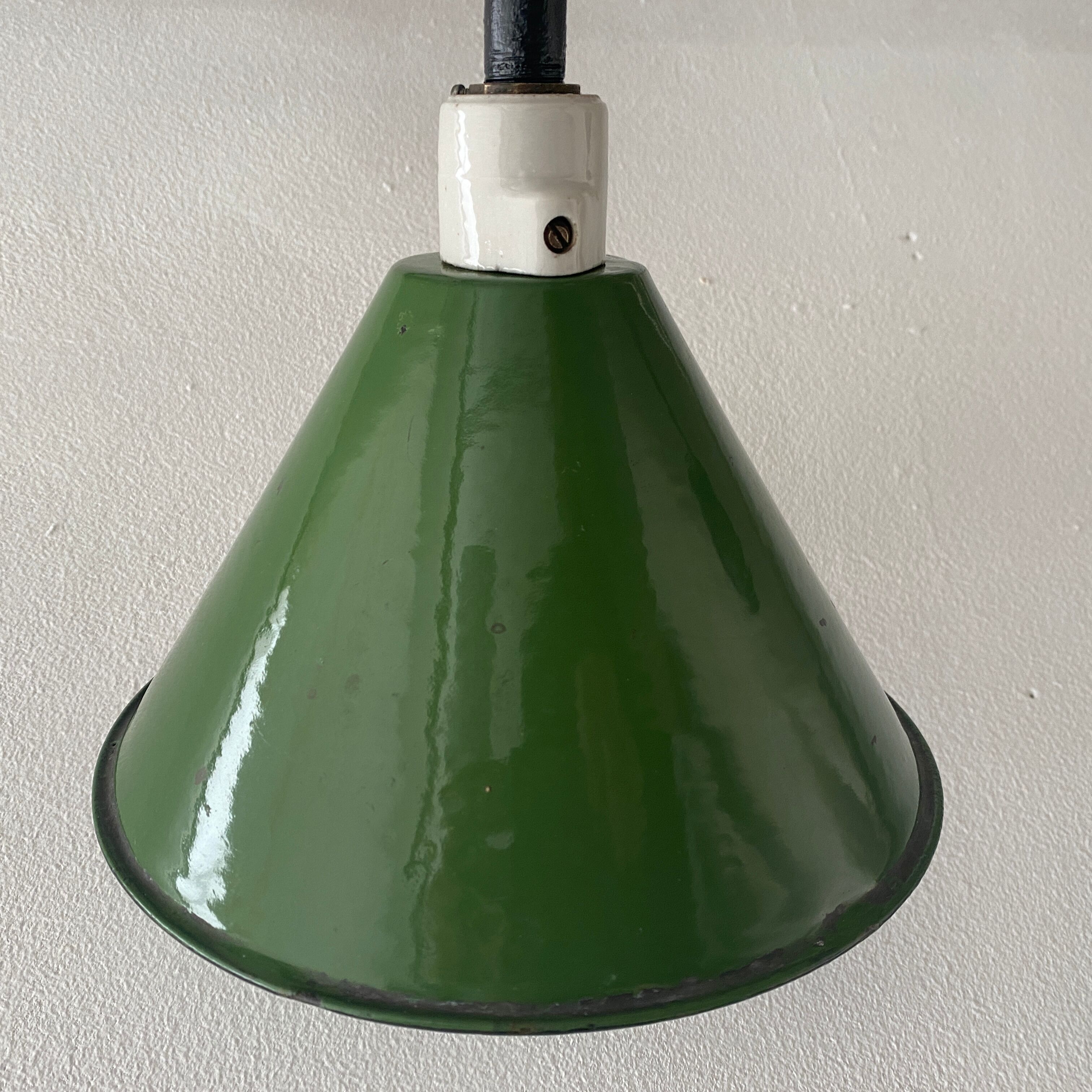 Ancient swan collar gallows lamp