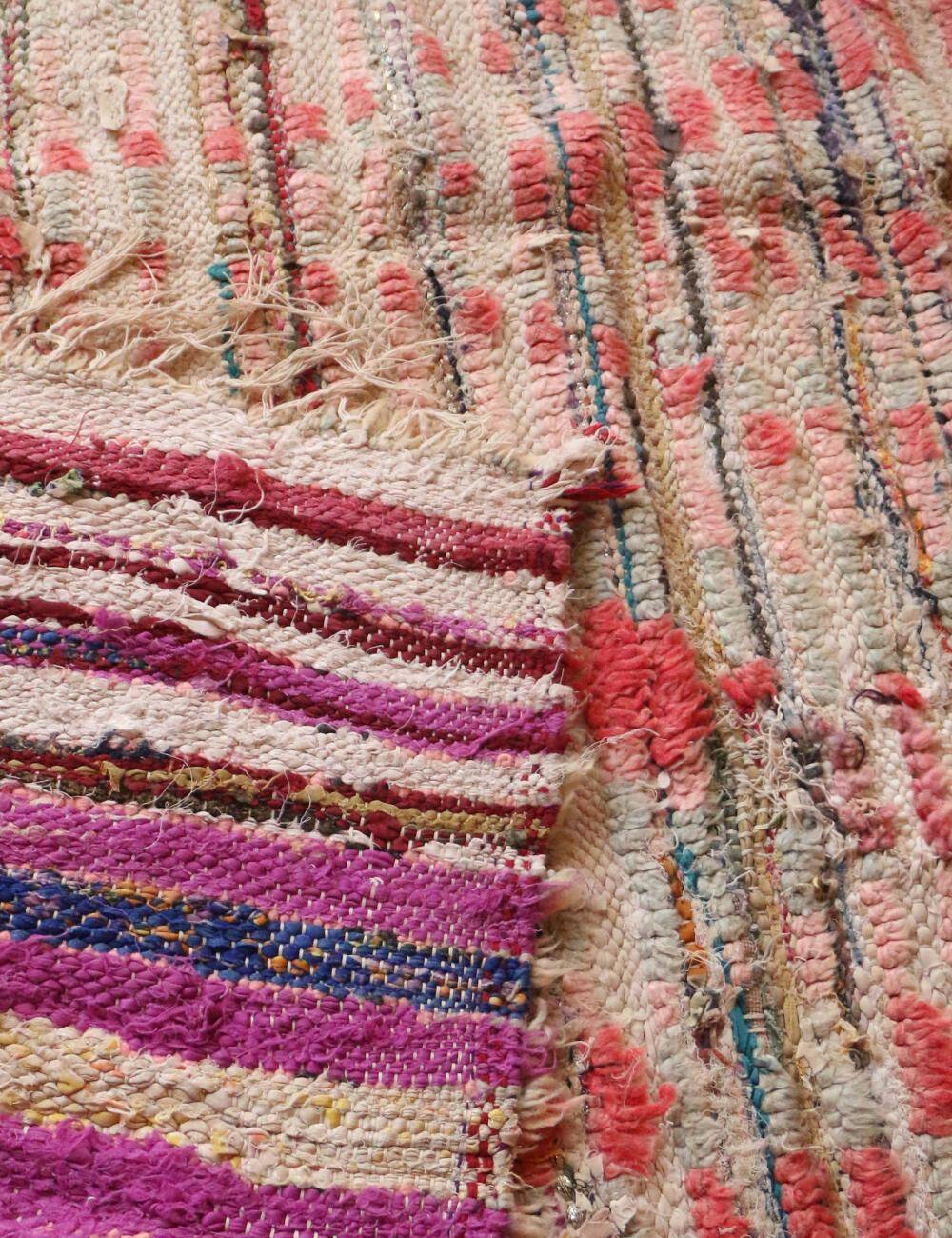 Vintage Rose Rug - 171 x 147 cm