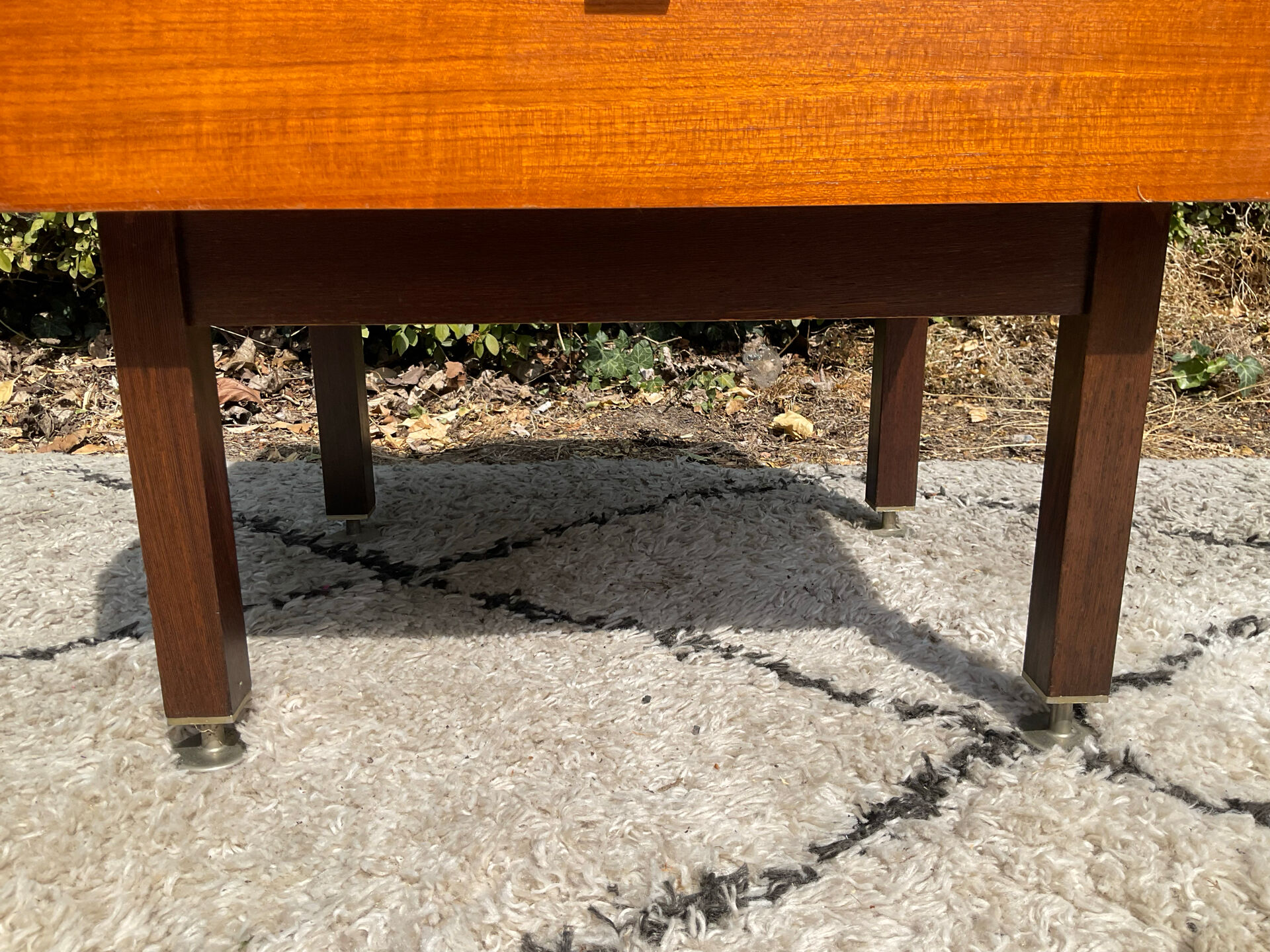 Vintage bedside table from the 60s-70s in teak.