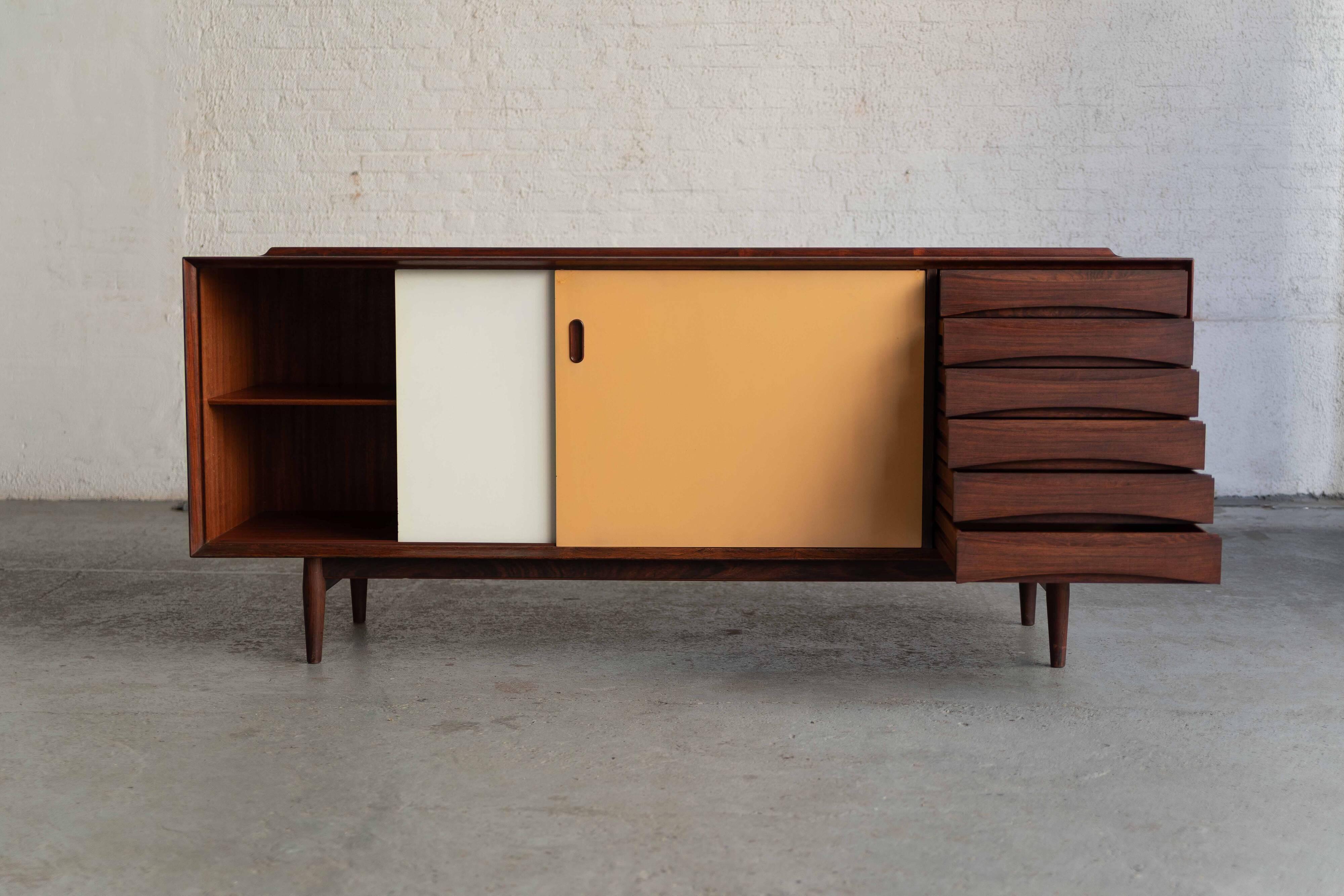 Sideboard 'OS 29' by Arne Vodder