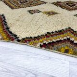Handmade wool berber rug 275 x 165 cm