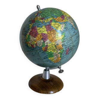 Globe terrestre, mappemonde Girard et Barrère en bois, 1960