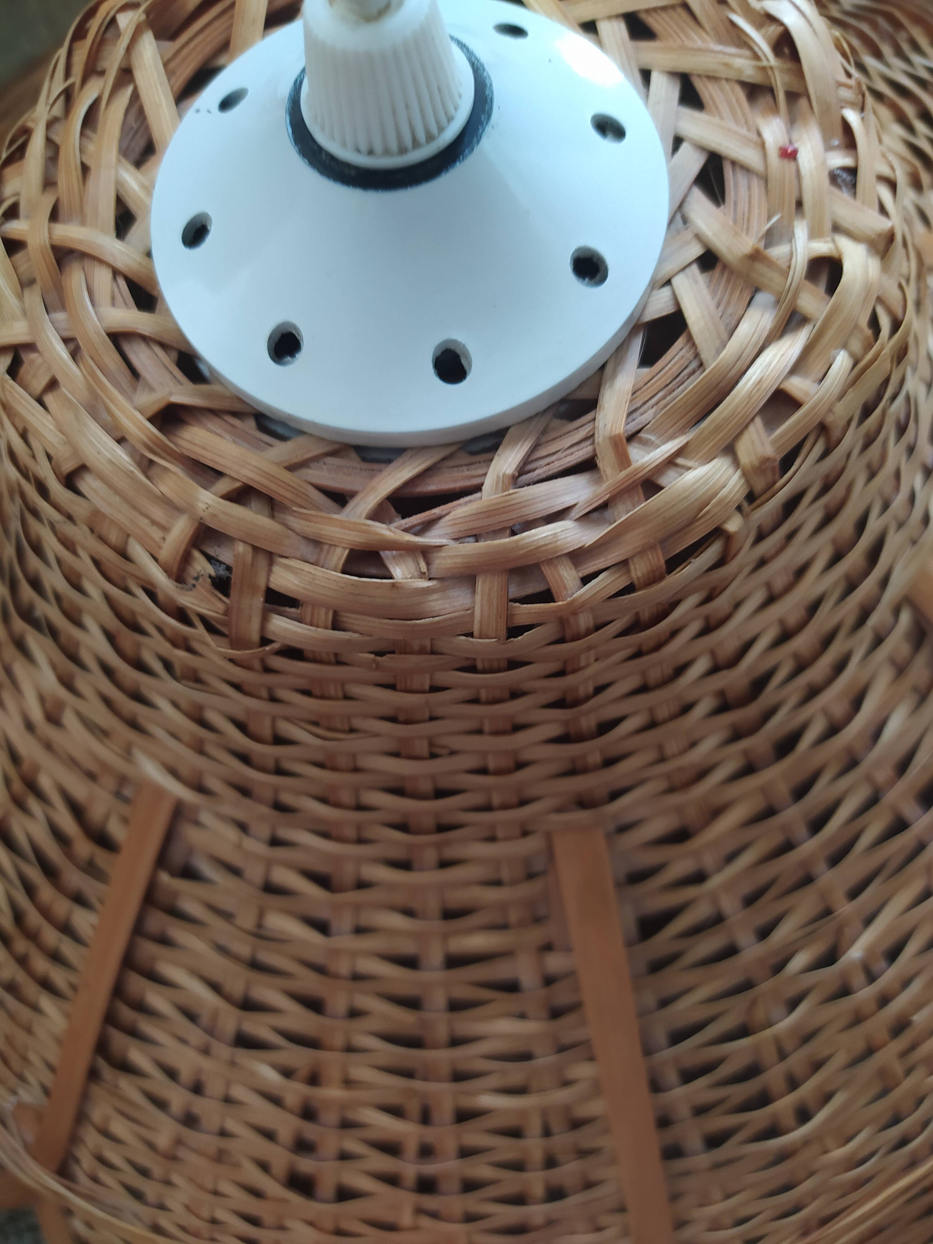 Vintage rattan hanging lamp