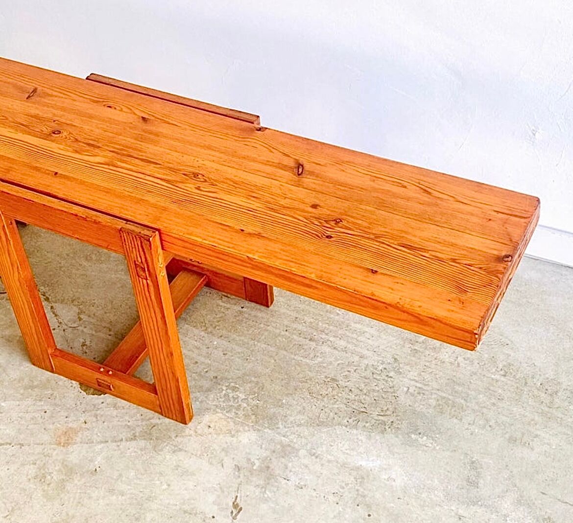 Edvin Helseth pine bench model Trybo, for the Trysil ski resort, Norway, 1964