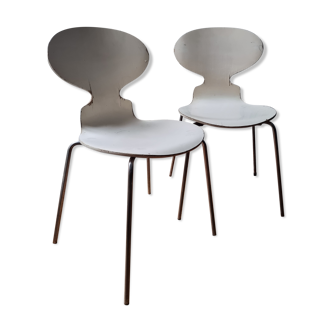 2 Chair Model Ant by Arne Jacobsen for Fritz Hansen