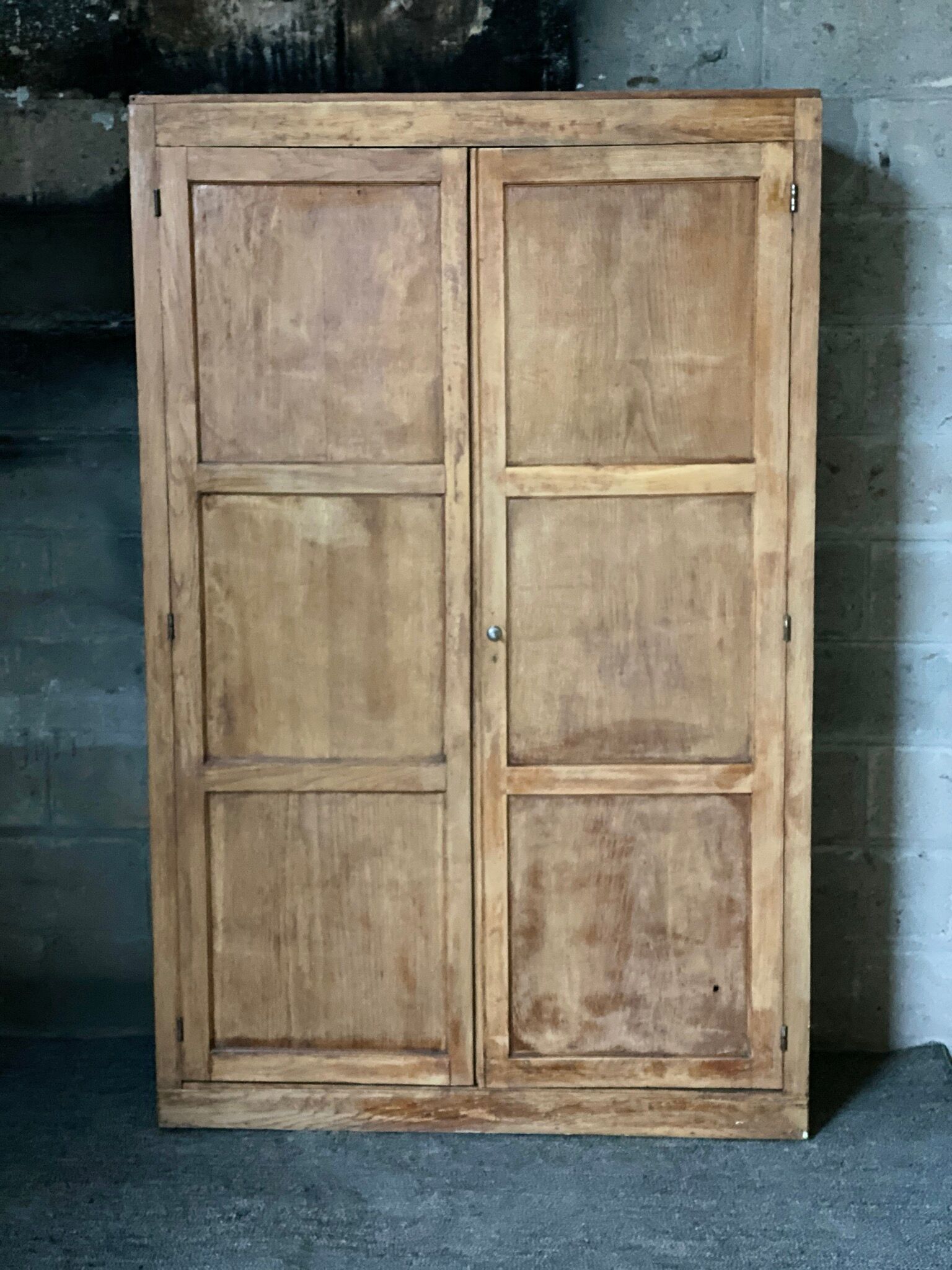 Parisian cabinet made of raw wood