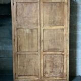 Parisian cabinet made of raw wood