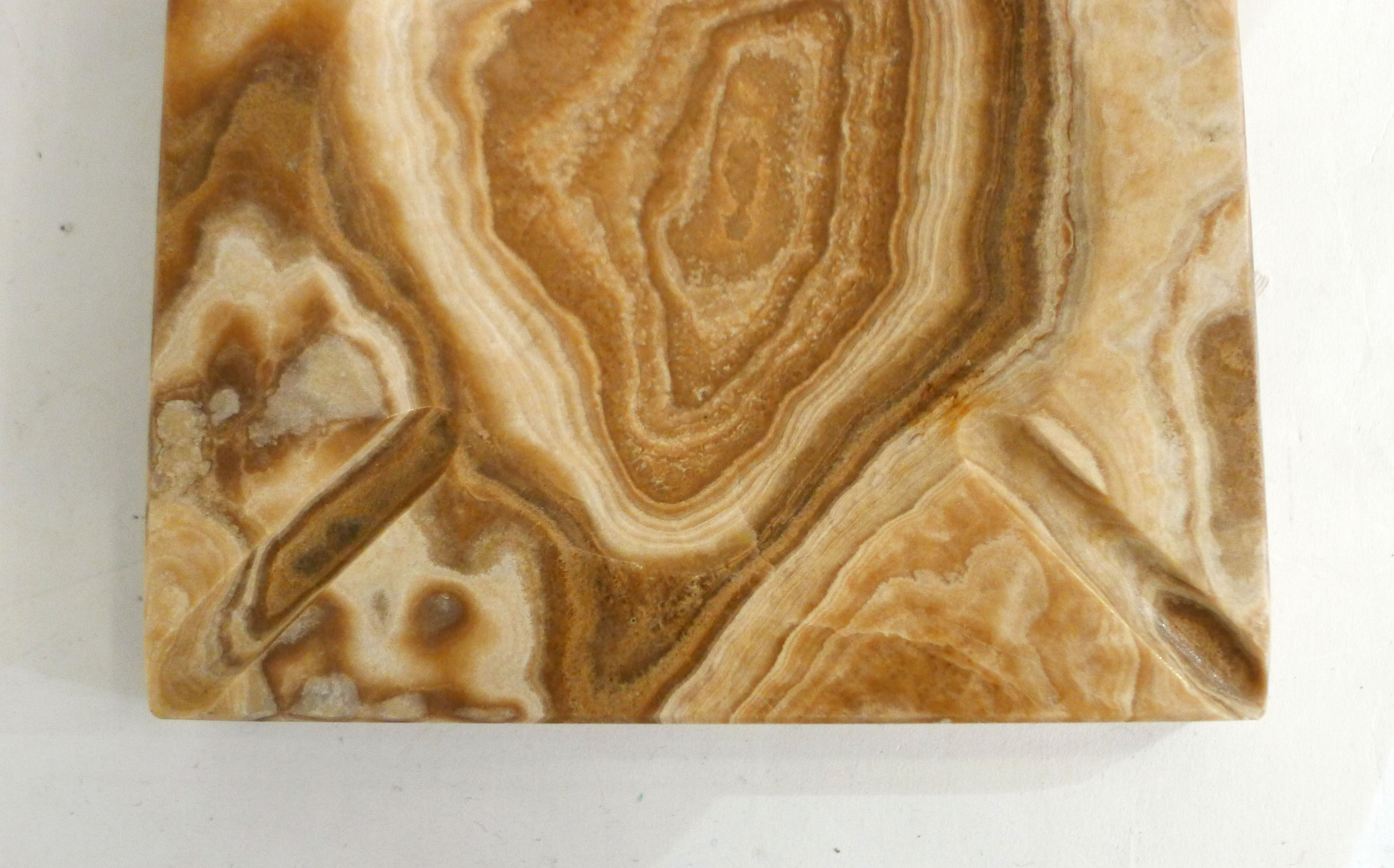 Veined onyx marble ashtray