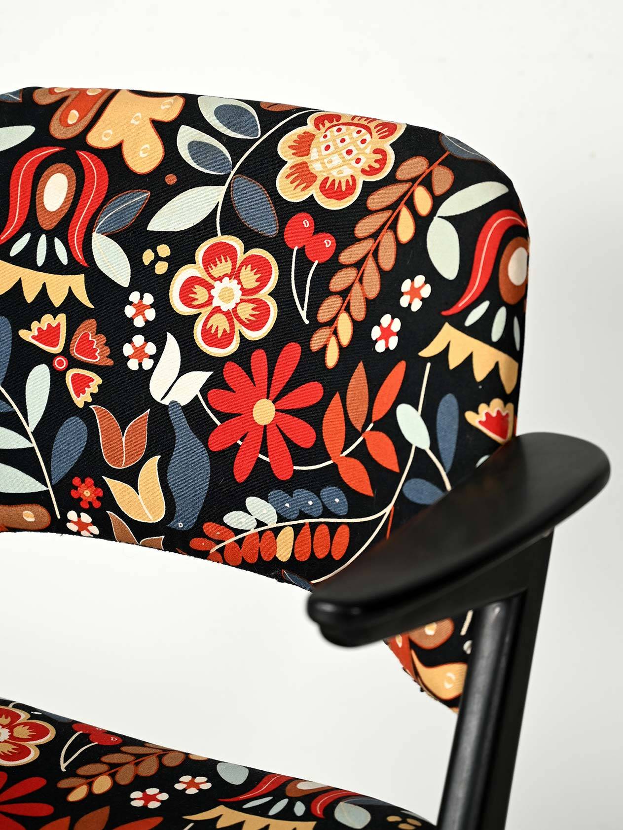 Pair of “Triva” Armchairs by Ruda