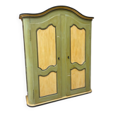 Grande armoire ancienne