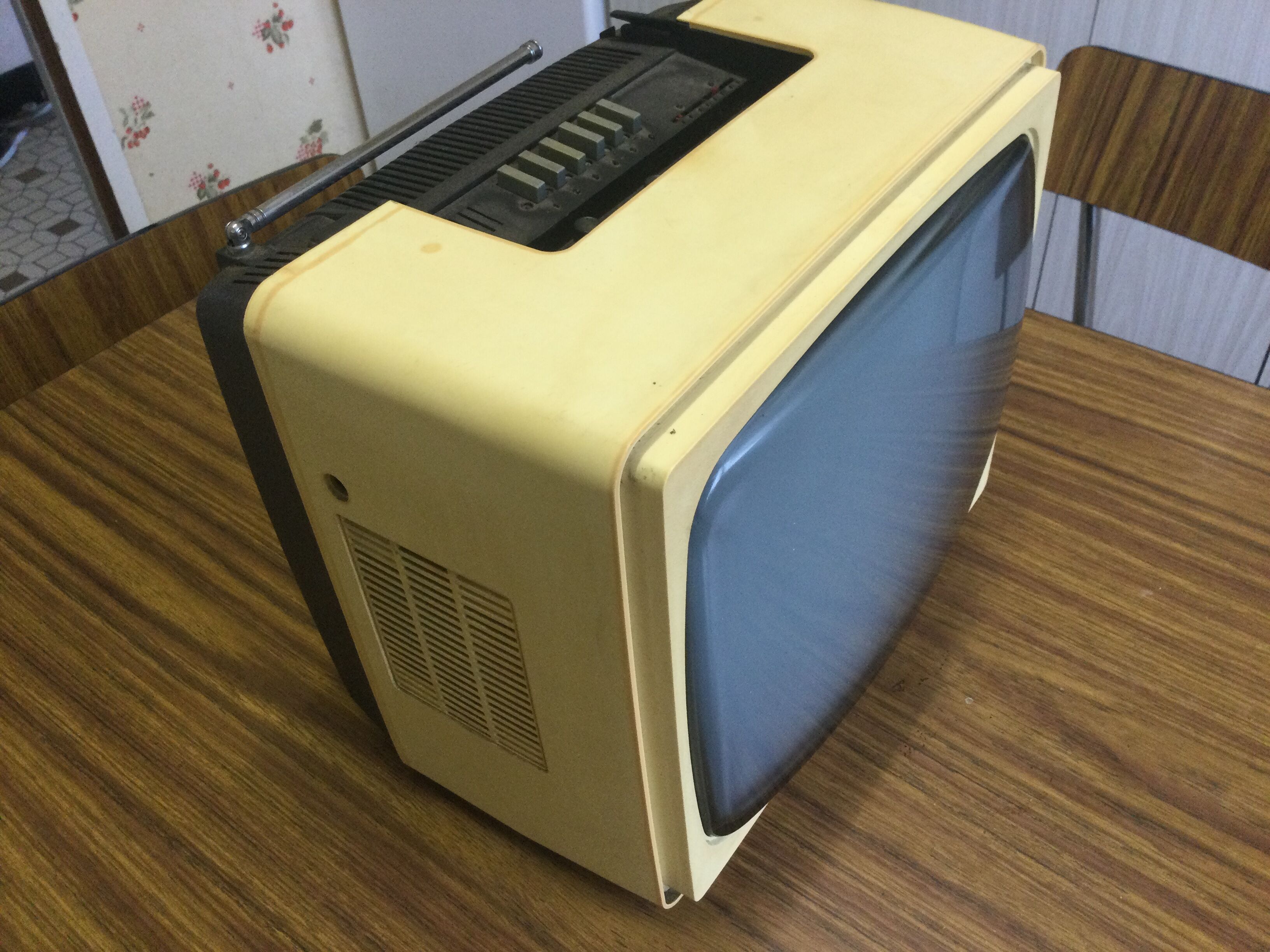 Vintage TV
