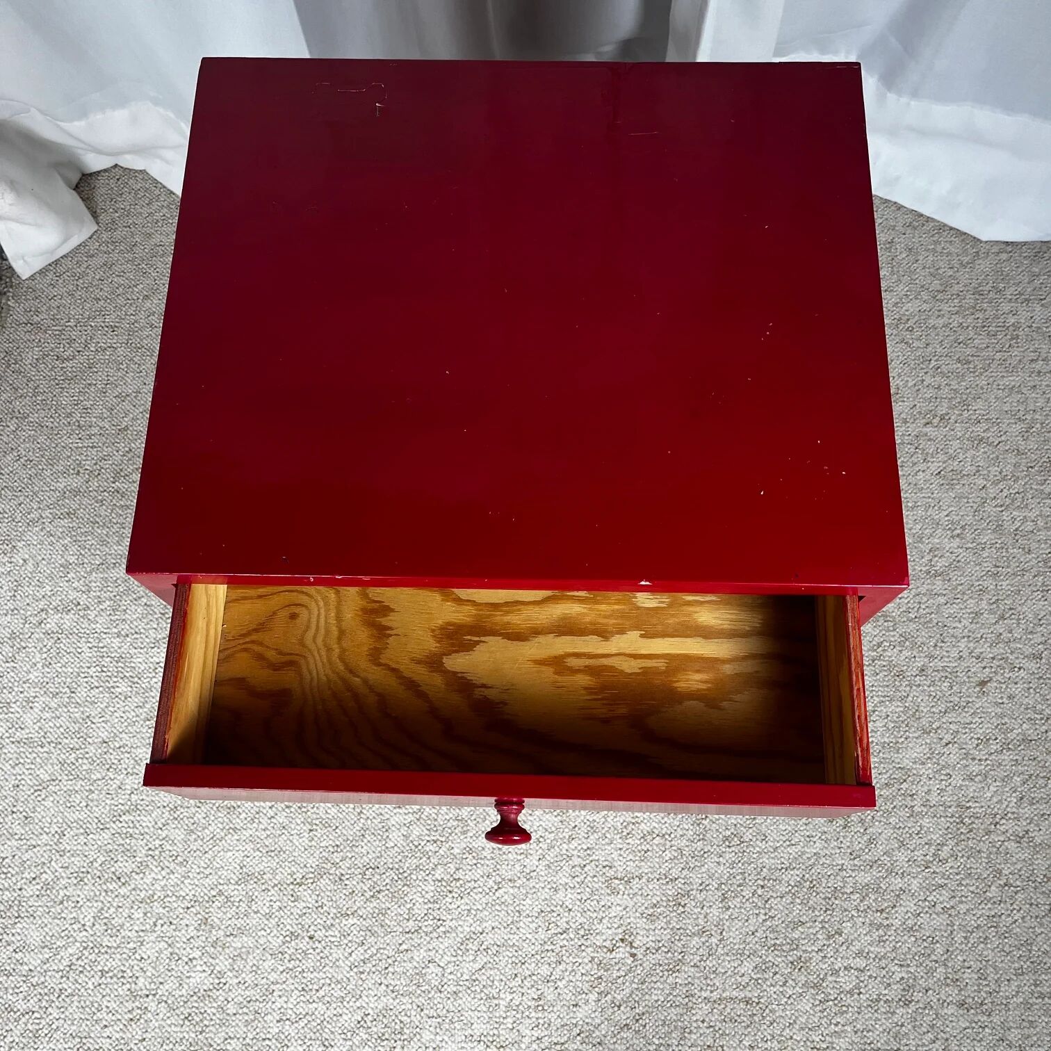 Small workshop furniture in red lacquered pine, 1980.