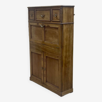 Mahogany wardrobe from the 1930s