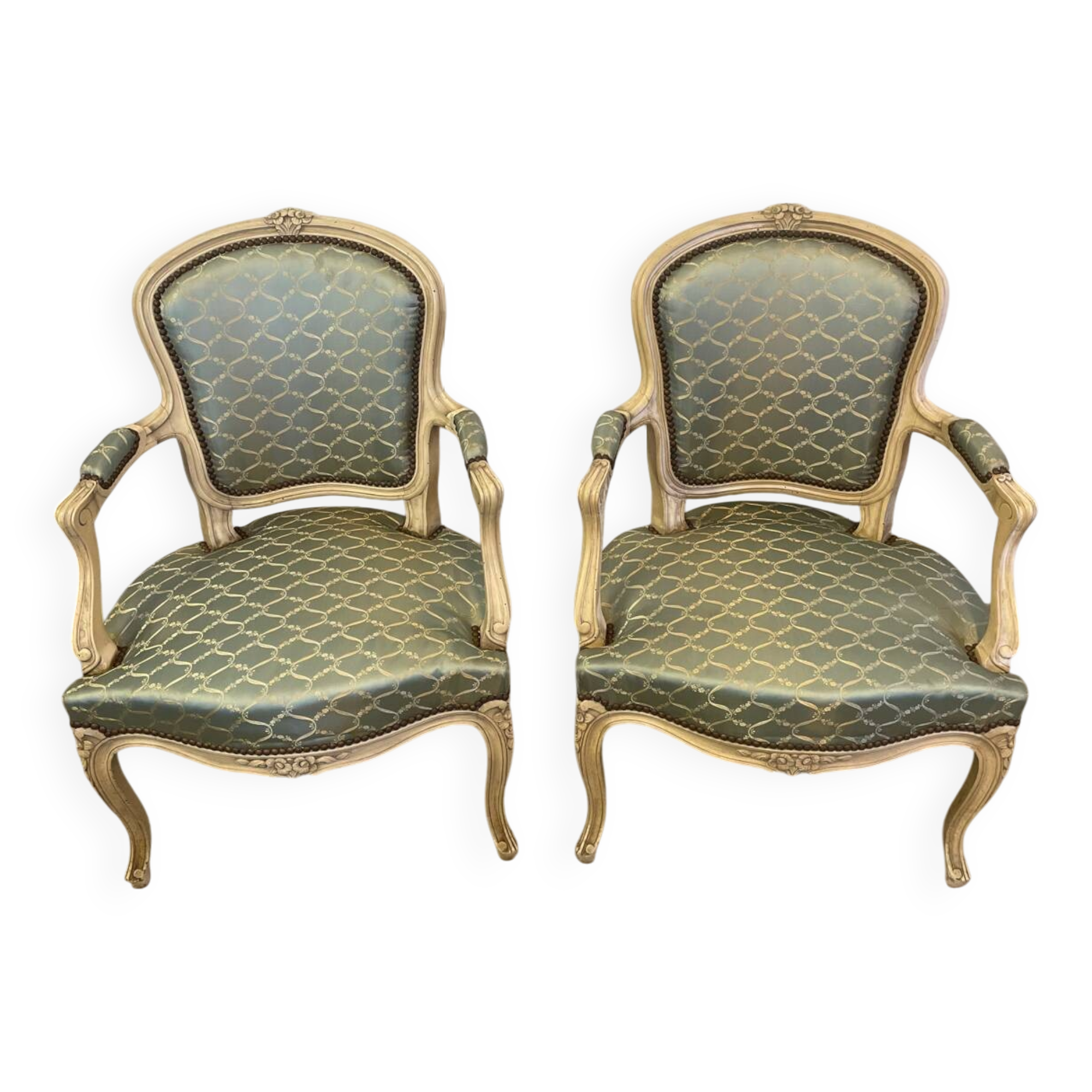 Paire de fauteuil cabriolet de style Louis XV