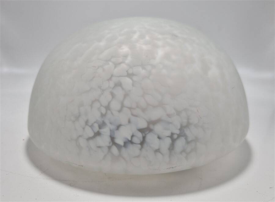 Plafonnier en verre moucheté