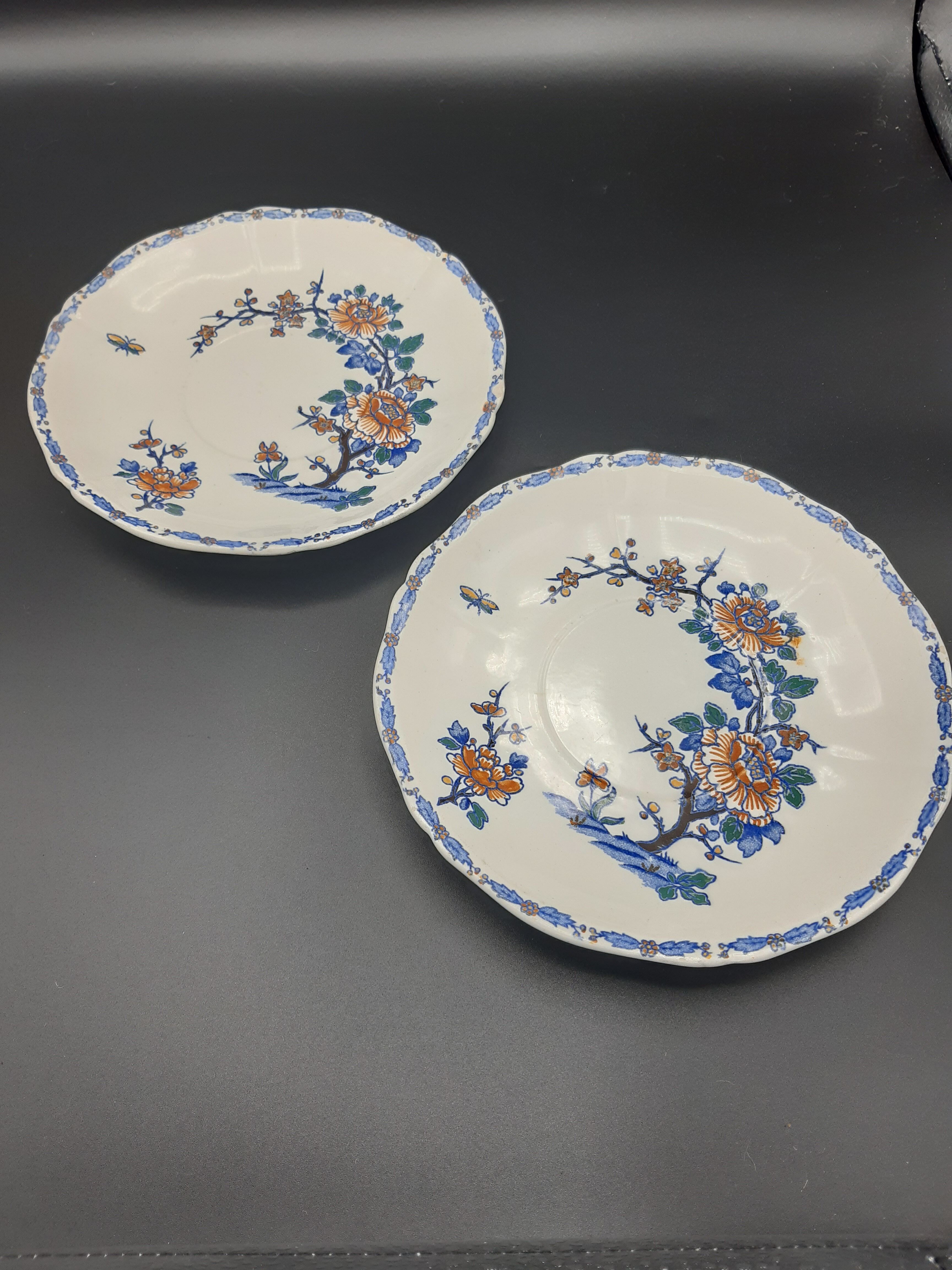 2 earthenware plates from Gien