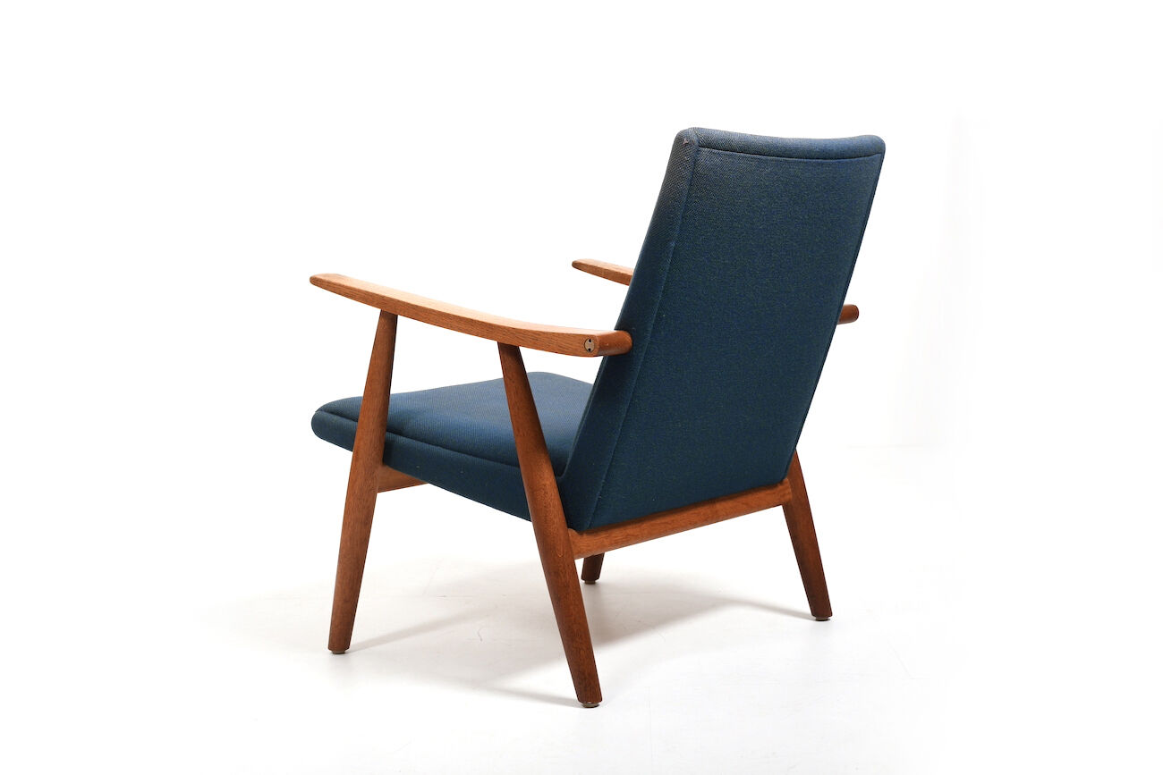 GE-260  Easychair in Oak by Hans J. Wegner 1950s