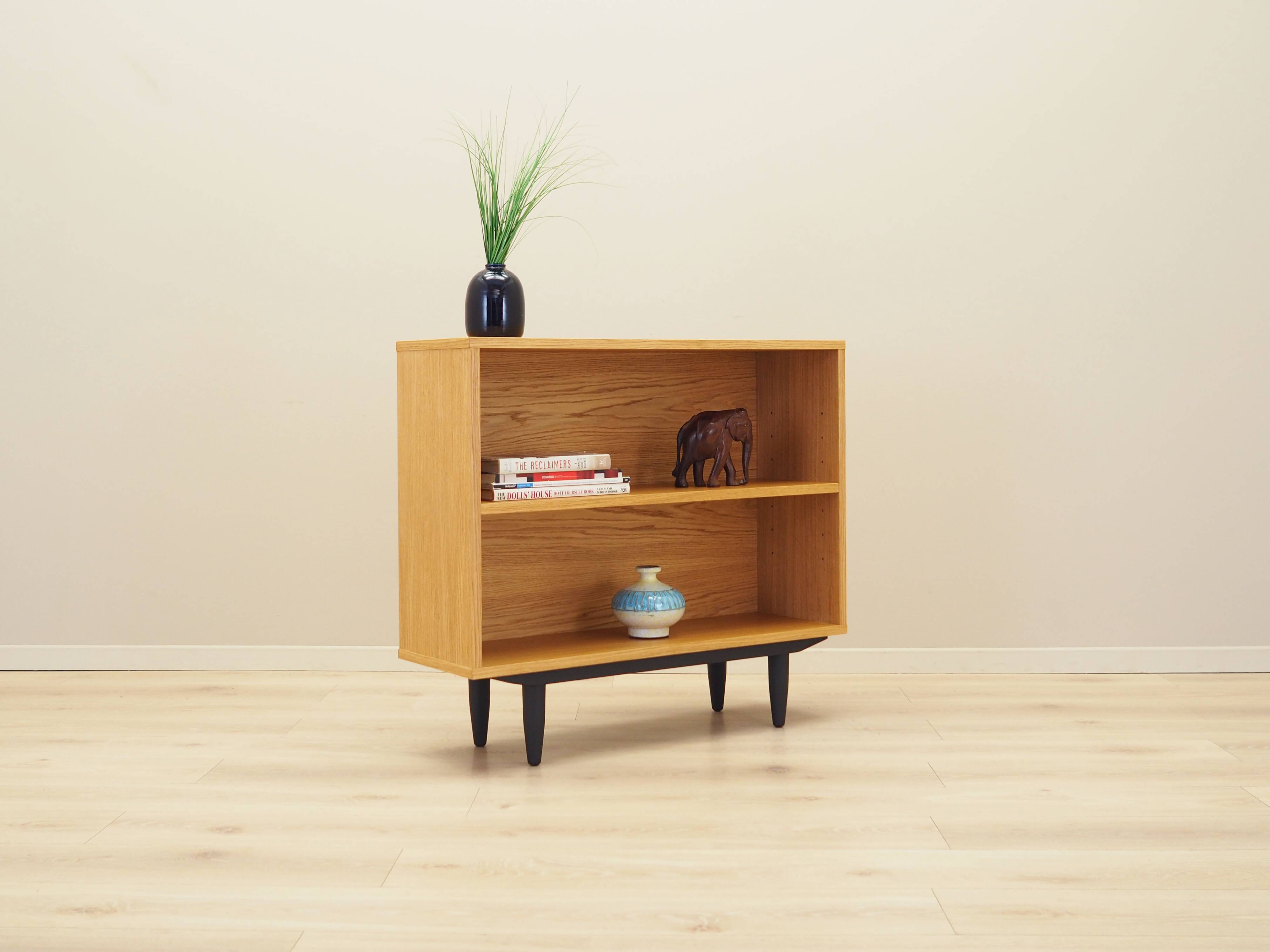 Oak bookcase, Danish design, 1990s, production: Denmark