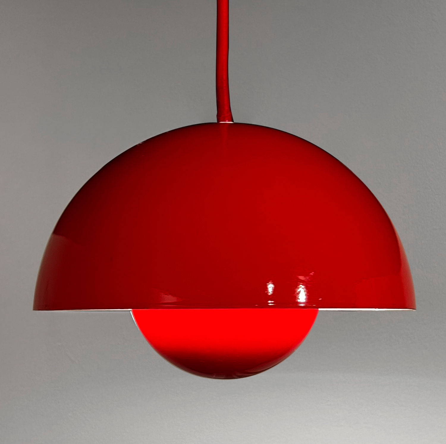 Flower Pot VP1 pendant lamp by Verner Panton for Louis Poulsen, 60s.