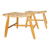 Pair of Swedish stools from the 1960s in lacquered birch, mid-century style.