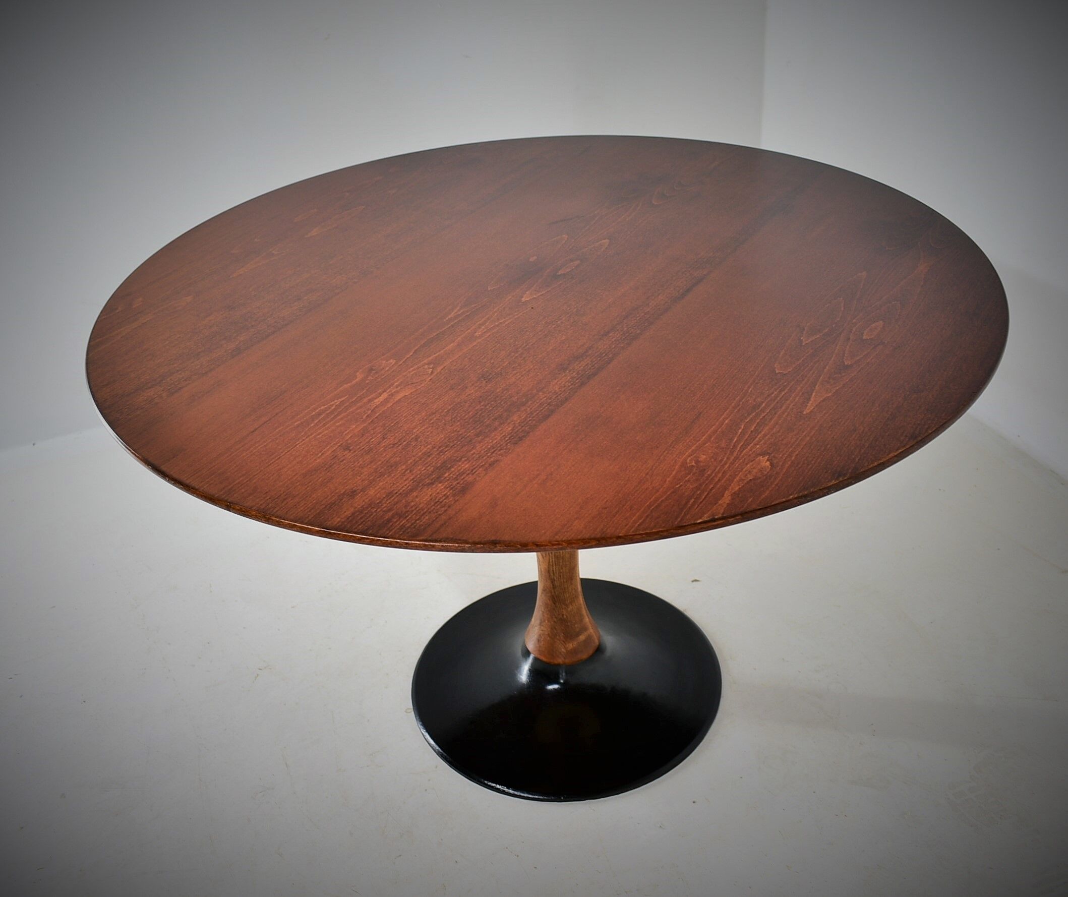 1969s beech round dining table, Czechoslovakia
