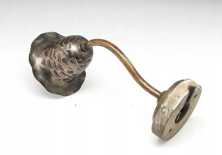 COI sconce in Art Nouveau style - bell