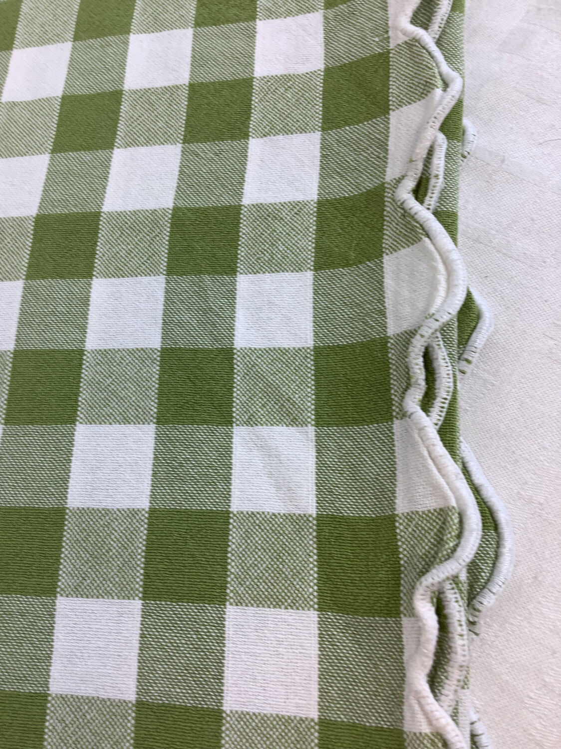 Vintage tablecloth Scottish style green white