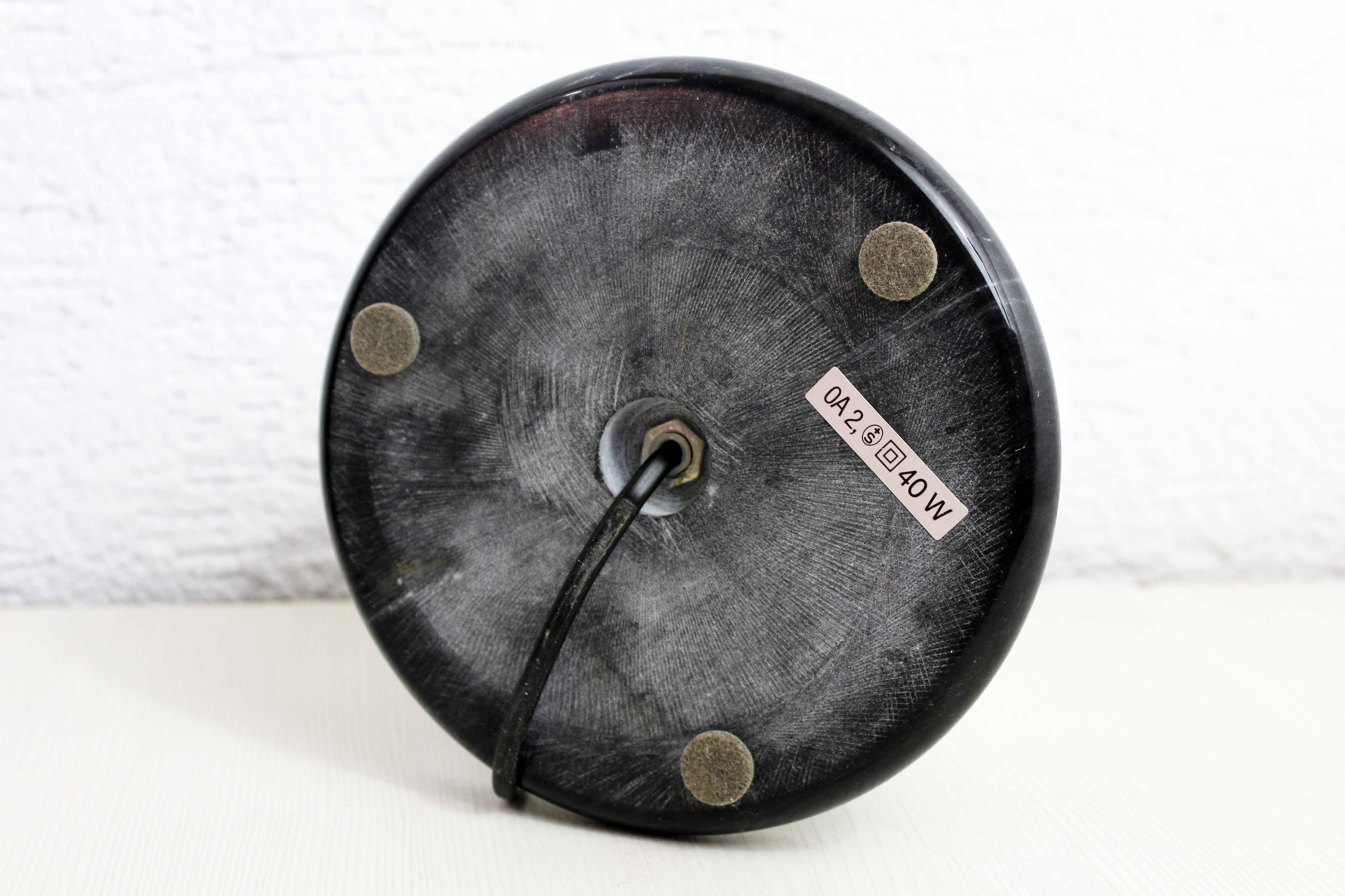 Mushroom lamp in marble and opaline glass