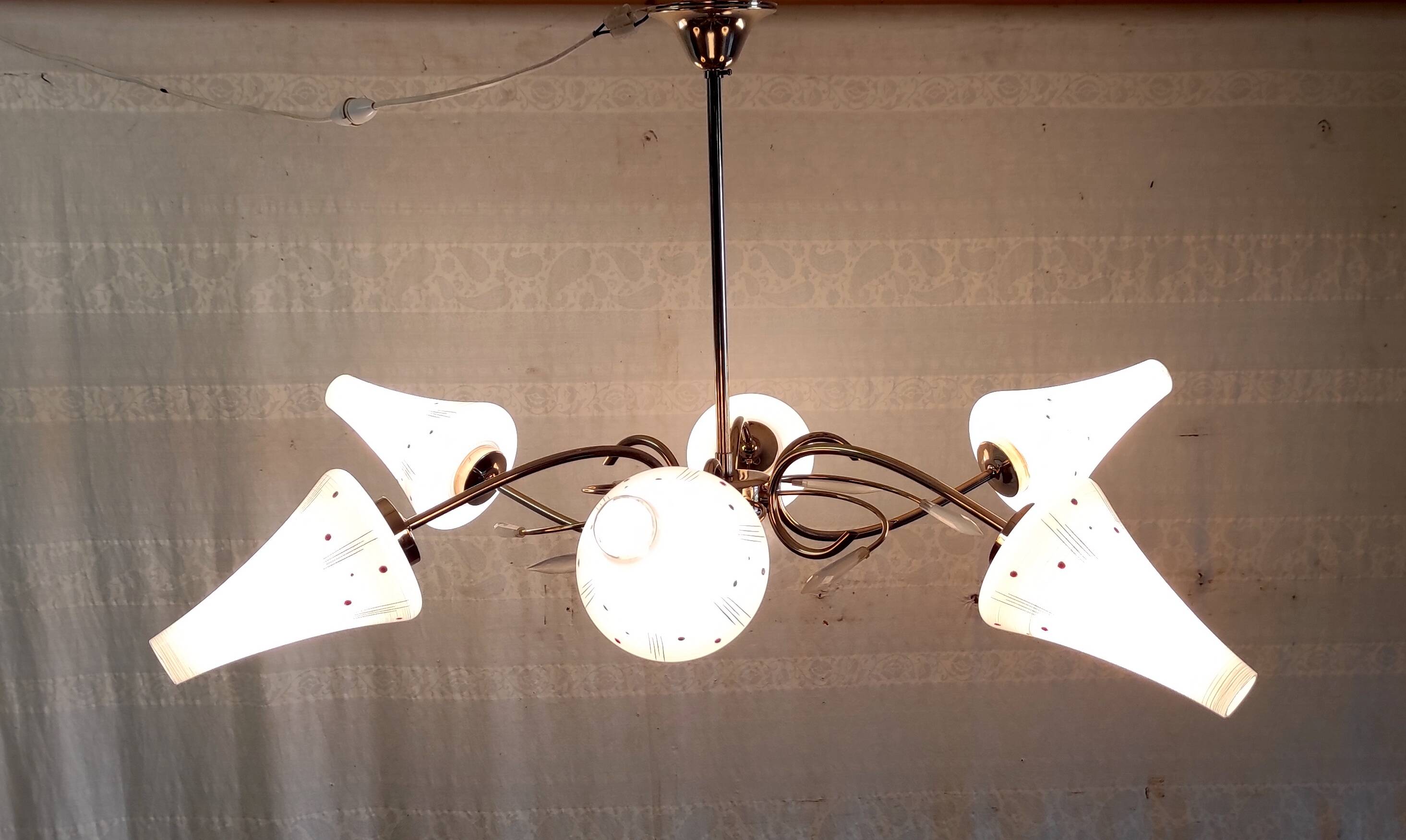 Lustre 6 feux moderniste en laiton doré - années 50/60