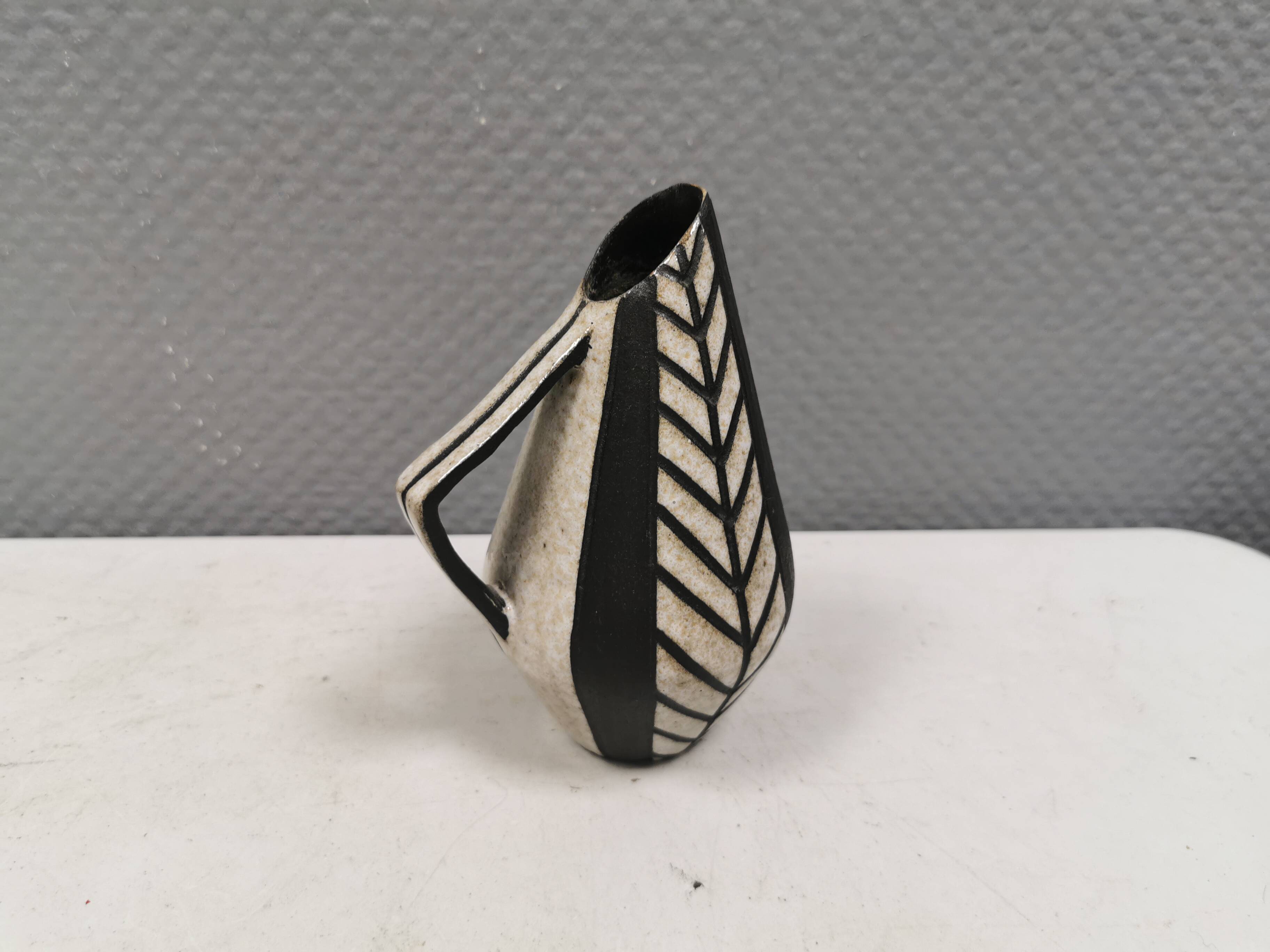 Beautiful ceramic jug by Michael Andersen,  Denmark 1960s