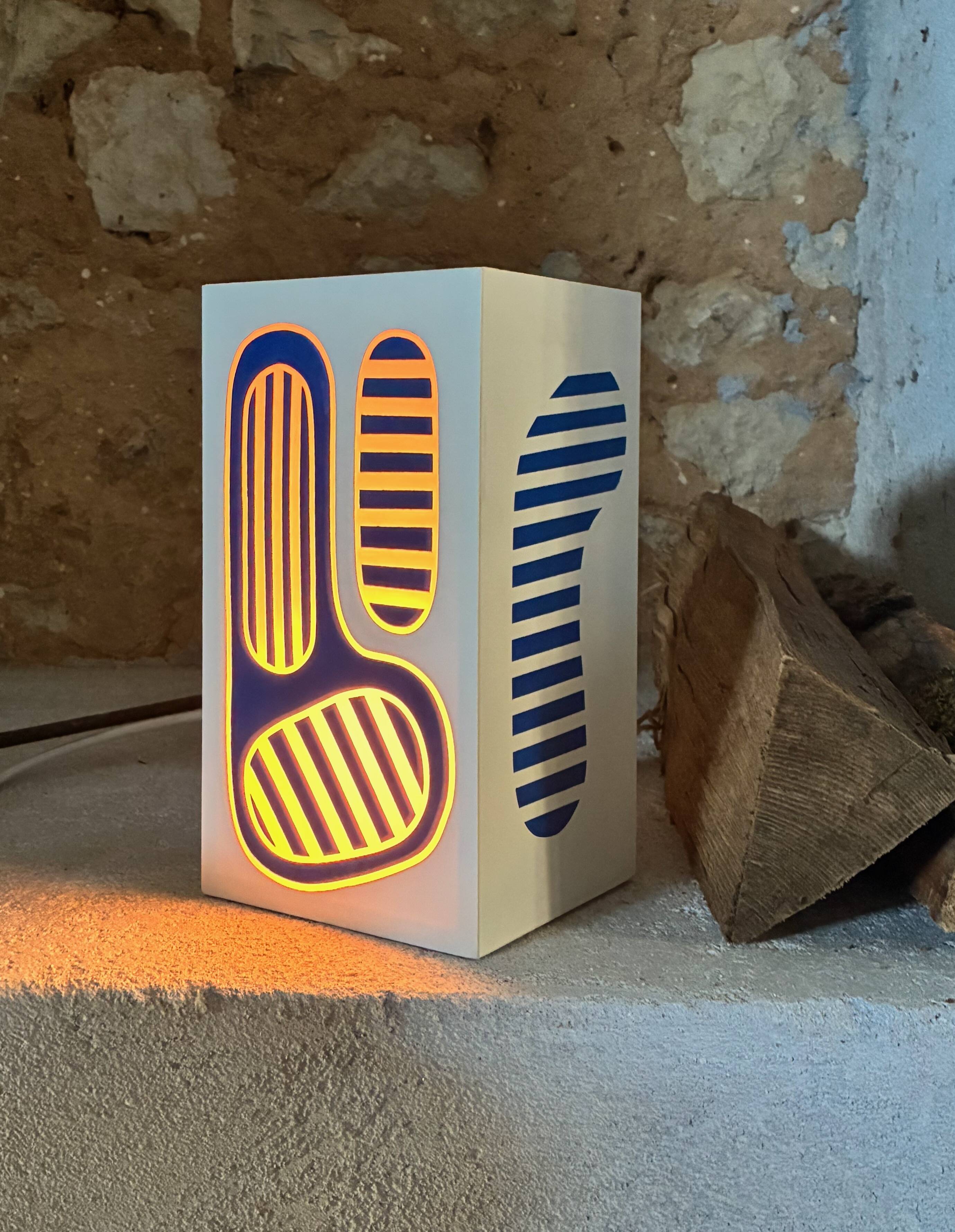 Lampe à poser "Lumineu"