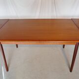 Danish teak H.P. Larsen extensible table
